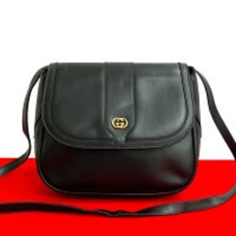 Gucci GG Leather Shoulder Bag Pouch Clutch Sacoche Black